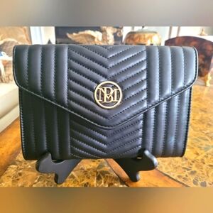 Badgley Mischka Black Quilted Women's Crossbody Bag